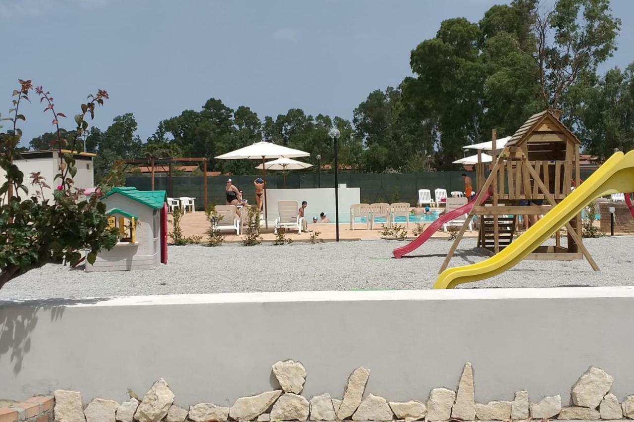 פורנרי Tindari Village Camping מראה חיצוני תמונה